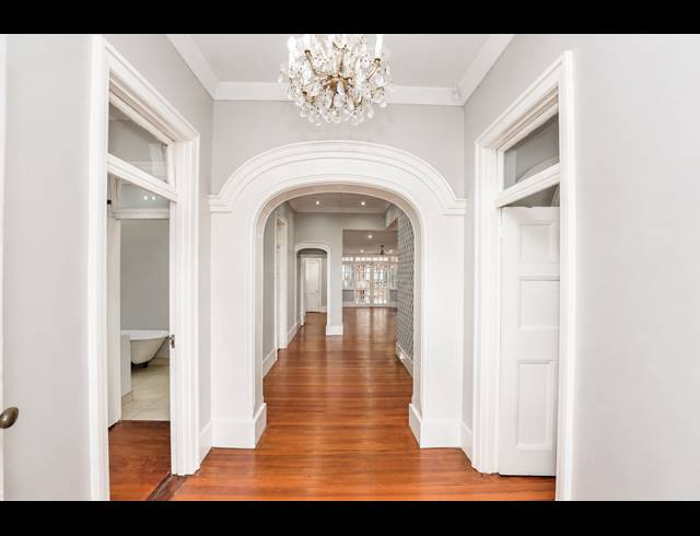 4 BEDROOM HOUSE FOR SALE IN ESSENWOOD